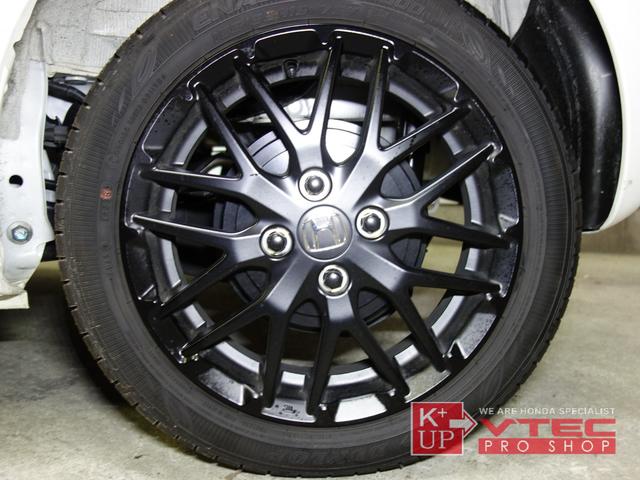 RS ホンダセンシング ナビ装着用スペシャルパッケージ 2トーンカラー 禁煙車 スマートキー LEDヘッドライト 充電用USBジャック シートヒーター 専用15インチアルミ 6速マニュアル 保証書(72枚目)