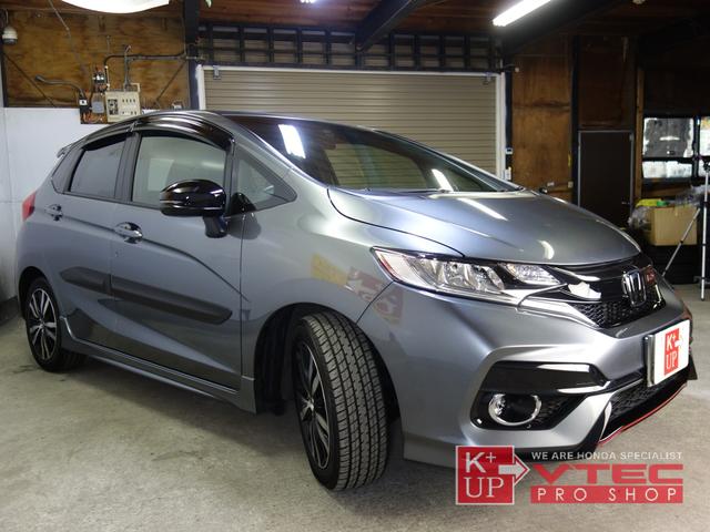 RS ホンダセンシング 後期型 1オーナー 禁煙車 純正ナビ フルセグ バックカメラ USB・Bluetooth接続可 ドライブレコーダー ETC 純正ボディサイドモール LEDヘッドライト 記録簿 6MT(33枚目)