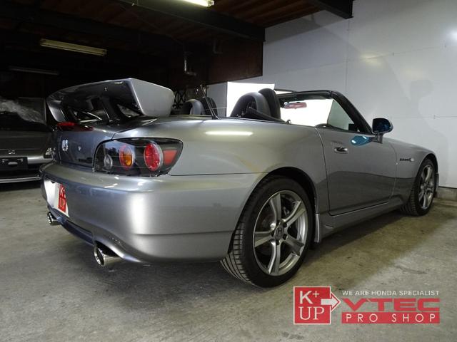 Ｓ２０００ タイプＳ　後期最終型　屋内保管　禁煙車　タイプＳ専用シート　社外ディスプレイ（ビルトイン）　バックカメラ　ＵＳＢ／Ｂｌｕｅｔｏｏｔｈ接続可　ＥＴＣ　ドラレコ　社外幌（75枚目）