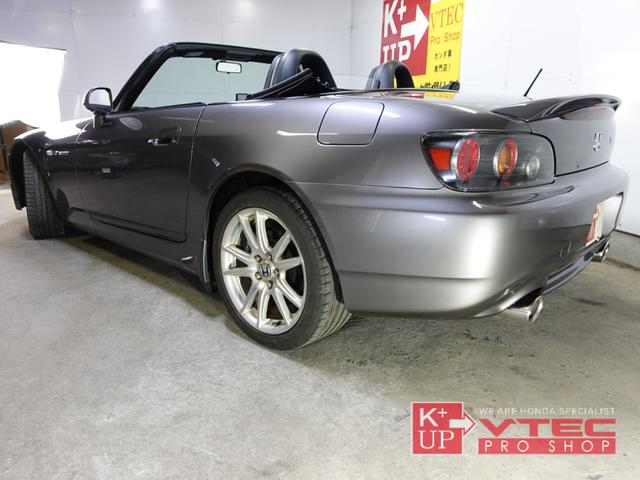 Ｓ２０００ ベースグレード　２Ｌ後期最終型　Ｍｏｄｕｌｏフロントスポイラー＆サイドストレーキ＆ドランクスポイラー　ＭＯＭＯハンドル　黒革シート　禁煙車　キーレス　社外ナビ　ワンセグ　ＥＴＣ　ユーロホーン（4枚目）