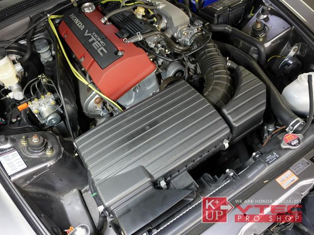 Ｓ２０００ ベースグレード　２Ｌ後期最終型　Ｍｏｄｕｌｏフロントスポイラー＆サイドストレーキ＆ドランクスポイラー　ＭＯＭＯハンドル　黒革シート　禁煙車　キーレス　社外ナビ　ワンセグ　ＥＴＣ　ユーロホーン（19枚目）