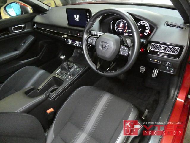 シビック LX 6MT SEEKERカーボンリアスポイラー&サイドミラー&ルームミラー 純正ナビ バックカメラ フルセグ USB&Bluetooth接続可 禁煙車 ETC2.0 ホンダセンシング(7枚目)