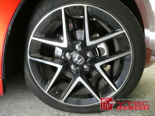 シビック LX 6MT SEEKERカーボンリアスポイラー&サイドミラー&ルームミラー 純正ナビ バックカメラ フルセグ USB&Bluetooth接続可 禁煙車 ETC2.0 ホンダセンシング(17枚目)