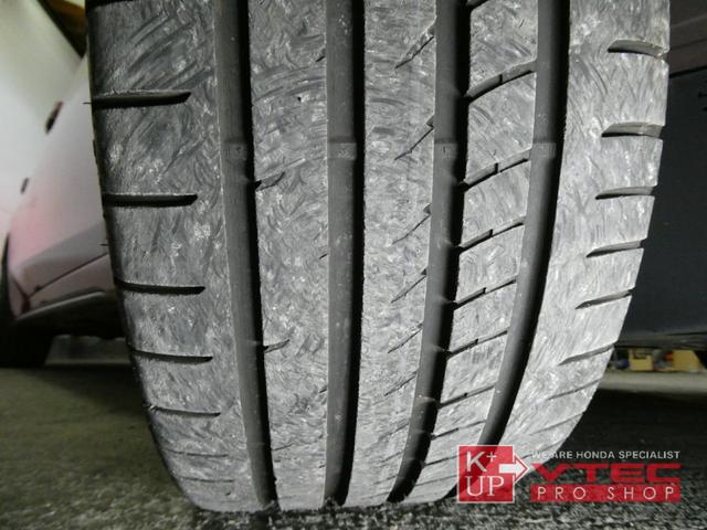 シビック LX 6MT SEEKERカーボンリアスポイラー&サイドミラー&ルームミラー 純正ナビ バックカメラ フルセグ USB&Bluetooth接続可 禁煙車 ETC2.0 ホンダセンシング(18枚目)