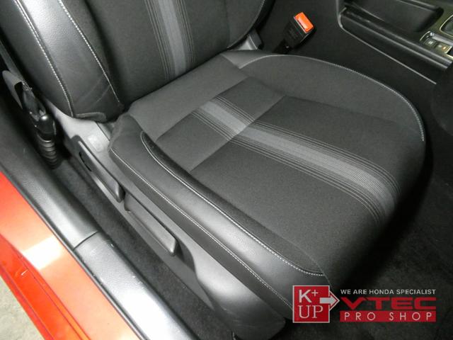 シビック LX 6MT SEEKERカーボンリアスポイラー&サイドミラー&ルームミラー 純正ナビ バックカメラ フルセグ USB&Bluetooth接続可 禁煙車 ETC2.0 ホンダセンシング(52枚目)