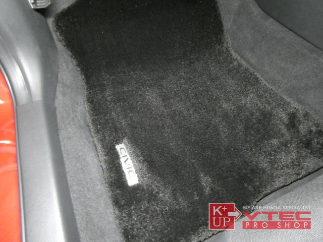 シビック LX 6MT SEEKERカーボンリアスポイラー&サイドミラー&ルームミラー 純正ナビ バックカメラ フルセグ USB&Bluetooth接続可 禁煙車 ETC2.0 ホンダセンシング(59枚目)