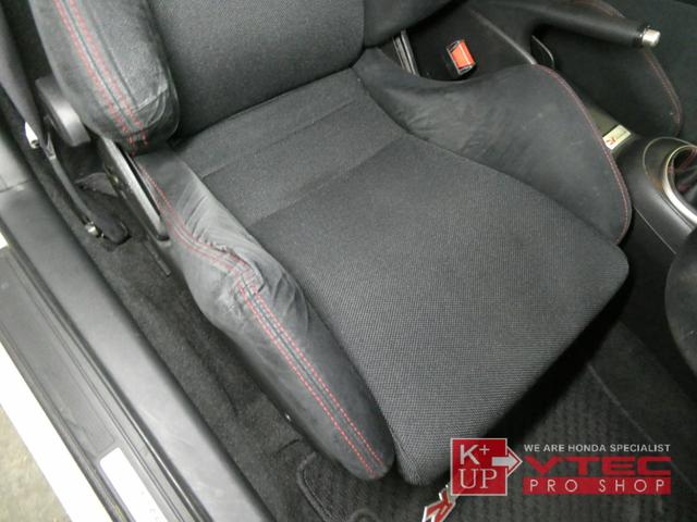 インテグラ タイプＲ　後期最終型　黒内装　禁煙車　社外ナビ２０２５年地図　ＴＶ　Ｂｌｕｅｔｏｏｔｈ接続可　ＥＴＣ２．０　ドラレコ　電動格納ミラー　キーレス（41枚目）