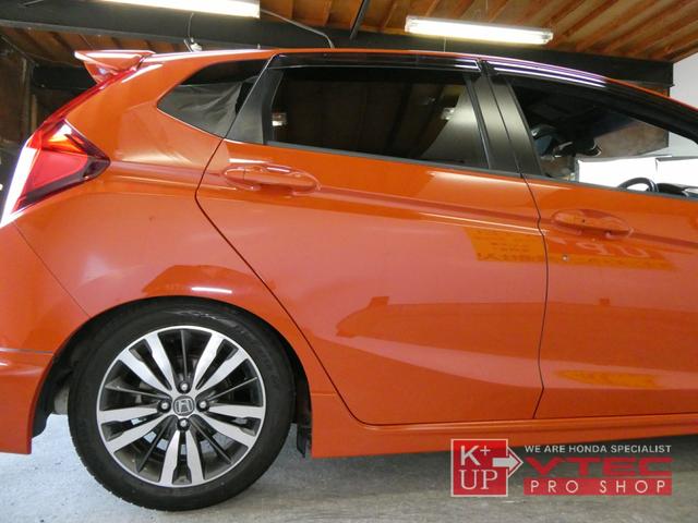 フィット RS 6MT 無限Fグリル・Fスポイラー・Rアンダー 純正ナビ バックカメラ ETC TV Bluetooth接続可 TEIN車高調・EDFC CTBA(52枚目)