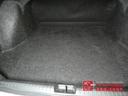 トランクはセダンならではの奥行き。使用感少なくきれいな状態です。