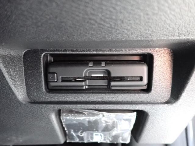 ノート Ｘ　純正９インチメモリーナビ　フルセグＴＶ　Ｂｌｕｅｔｏｏｔｈ　全方位カメラ　ＥＴＣ　インテリキー　パーキングソナー　インテリジェントルームミラー　ブラインドスポットモニター　エマージェンシーブレーキ（19枚目）