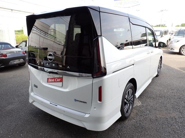 セレナ ｅ－パワー　ハイウェイスターＶ　現行型　純正１２．３インチメモリーナビ　フルセグＴＶ　Ｂｌｕｅｔｏｏｔｈ　Ｂカメラ　ＥＴＣ　両側自動ドア　インテリキー　プロパイロット　スマートルームミラー　パーキングソナー　ＬＥＤライト　純正アルミ（4枚目）