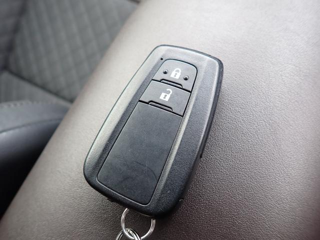 Ｃ－ＨＲ Ｇ　ＬＥＤエディション　モデリスタフルエアロ　純正９インチメモリーナビ　フルセグＴＶ　Ｂｌｕｅｔｏｏｔｈ　スマートキー　オートＡＣ　クルコン　トヨタセーフティーセンス　ハーフレザーシート　ＬＥＤライト　フォグ　純正アルミ（22枚目）