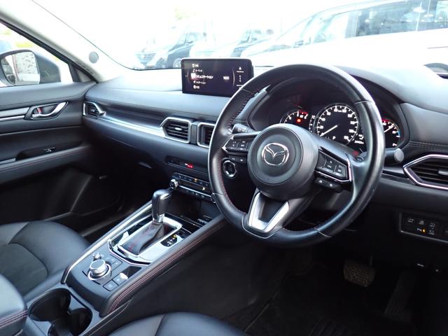 ＣＸ－５ ＸＤ　ブラックトーンエディション　後期型　純正メモリーナビ　フルセグＴＶ　Ｂｌｕｅｔｏｏｔｈ　全方位カメラ　アドバンスドキー　シートヒーター　パワーシート　クルコン　コーナーセンサー　ＬＥＤライト　純正ＡＷ（12枚目）