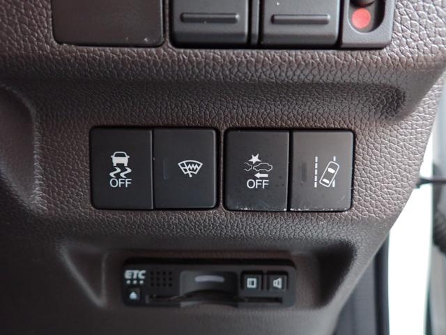 フリードハイブリッド ハイブリッド・Ｇホンダセンシング　後期型　純正９インチメモリーナビ　フルセグＴＶ　Ｂｌｕｅｔｏｏｔｈ　ＥＴＣ　両側自動ドア　スマートキー　オートＡＣ　クルコン　ホンダセンシング　ＬＥＤライト　純正アルミ　６人乗り（23枚目）