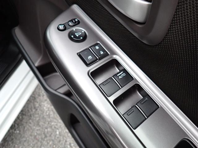 フリードハイブリッド ハイブリッド・Ｇホンダセンシング　後期型　純正９インチメモリーナビ　フルセグＴＶ　Ｂｌｕｅｔｏｏｔｈ　ＥＴＣ　両側自動ドア　スマートキー　オートＡＣ　クルコン　ホンダセンシング　ＬＥＤライト　純正アルミ　６人乗り（25枚目）