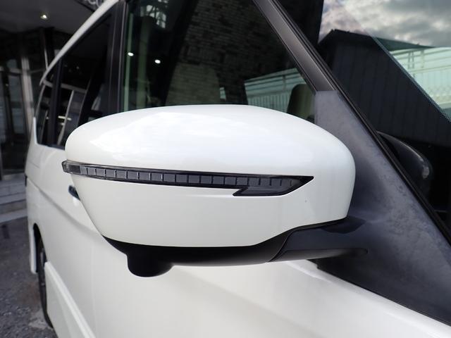 セレナ ｅ－パワー　ハイウェイスターＶ　後期型　純正１０インチメモリーナビ　フルセグＴＶ　プロパイロット　Ｂｌｕｅｔｏｏｔｈ　全方位カメラ　ＥＴＣ　両側自動ドア　インテリキー　オートＡＣ　コーナーセンサー　ＬＥＤライト　フォグ　純正アルミ（9枚目）