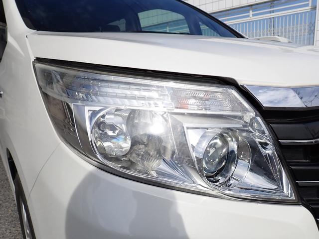 ノア ハイブリッドG 社外ナビTV Bluetooth ETC 両側自動ドア スマートキー オートAC シートヒーター トヨタセーフティーセンス LEDライト フォグ 純正アルミ 7人乗り(10枚目)