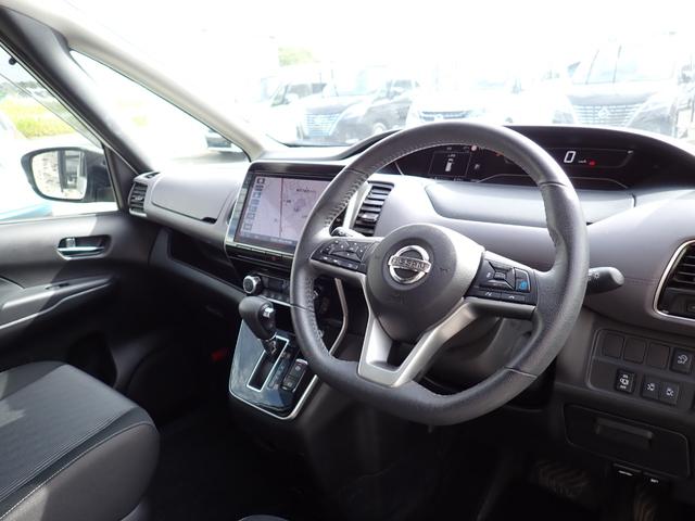 セレナ ハイウェイスターV 後期型 純正10インチメモリーナビ フルセグTV Bluetooth フリップダウンモニター 全方位カメラ 両側自動ドア インテリキー オートAC クルコン プロパイロット LEDライト 純正アルミ(14枚目)