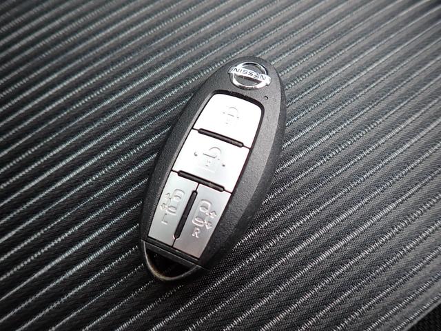 セレナ ハイウェイスターV 後期型 純正10インチメモリーナビ フルセグTV Bluetooth フリップダウンモニター 全方位カメラ 両側自動ドア インテリキー オートAC クルコン プロパイロット LEDライト 純正アルミ(24枚目)