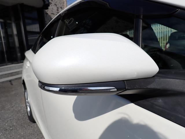 プリウス Ｓセーフティプラス　純正メモリーナビ　フルセグＴＶ　Ｂｌｕｅｔｏｏｔｈ　Ｂカメラ　ＥＴＣ　スマートキー　オートＡＣ　クルコン　トヨタセーフティーセンス　ＬＥＤライト　フォグ　純正ＡＷ（9枚目）