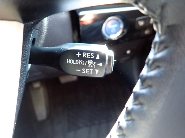 プリウス Ｓセーフティプラス　純正メモリーナビ　フルセグＴＶ　Ｂｌｕｅｔｏｏｔｈ　Ｂカメラ　ＥＴＣ　スマートキー　オートＡＣ　クルコン　トヨタセーフティーセンス　ＬＥＤライト　フォグ　純正ＡＷ（20枚目）