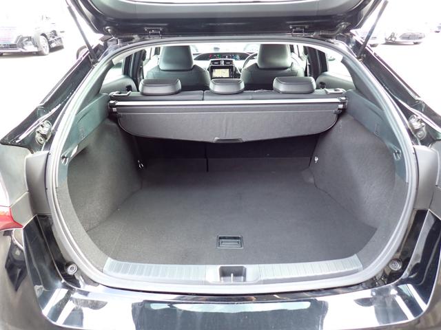 プリウス Ｓツーリングセレクション　後期型　フルエアロ　純正メモリーナビＴＶ　Ｂｌｕｅｔｏｏｔｈ　Ｂカメラ　ＥＴＣ　スマートキー　オートＡＣ　クルコン　トヨタセーフティーセンス　ＬＥＤライト　純正ＡＷ（15枚目）