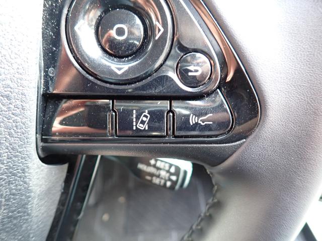 プリウス Ｓツーリングセレクション　後期型　フルエアロ　純正メモリーナビＴＶ　Ｂｌｕｅｔｏｏｔｈ　Ｂカメラ　ＥＴＣ　スマートキー　オートＡＣ　クルコン　トヨタセーフティーセンス　ＬＥＤライト　純正ＡＷ（23枚目）