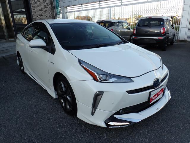 プリウス Aツーリングセレクション 後期型 モデリスタフルエアロ 純正メモリーナビTV Bluetooth Bカメラ スマートキー クルコン トヨタセーフティーセンス レザーシート シートヒーター LEDライト 純正AW(7枚目)