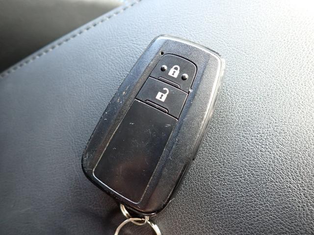 プリウス Aツーリングセレクション 後期型 モデリスタフルエアロ 純正メモリーナビTV Bluetooth Bカメラ スマートキー クルコン トヨタセーフティーセンス レザーシート シートヒーター LEDライト 純正AW(27枚目)