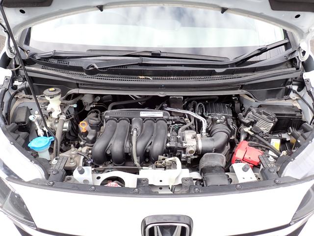 フリード G・ホンダセンシング 後期型 純正メモリーナビ 両側自動ドア ホンダセンシング Cパッケージ フルセグTV Bluetooth Bカメラ ETC スマートキー オートAC クルコン ドアバイザー 7人乗り(11枚目)