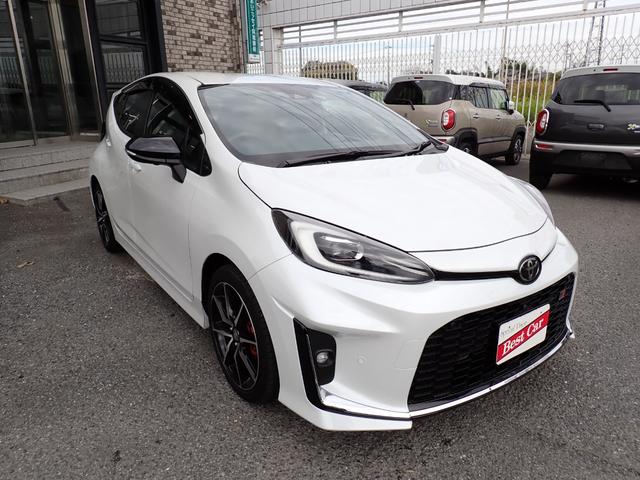 アクア ＧＲスポーツ　純正１０．５型ディスプレイオーディオ　Ｂｌｕｅｔｏｏｔｈ　全方位カメラ　トヨタセーフティーセンス　スマートキー　オートＡＣ　シートヒーター　クルコン　ＬＥＤライト　フォグ　純正アルミ（7枚目）