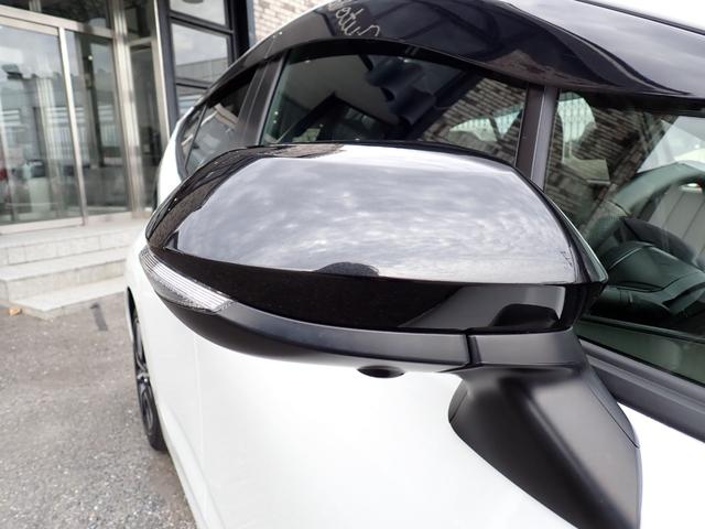 アクア ＧＲスポーツ　純正１０．５型ディスプレイオーディオ　Ｂｌｕｅｔｏｏｔｈ　全方位カメラ　トヨタセーフティーセンス　スマートキー　オートＡＣ　シートヒーター　クルコン　ＬＥＤライト　フォグ　純正アルミ（9枚目）