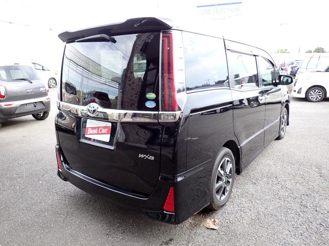 ノア Si ダブルバイビー 後期型 純正9インチメモリーナビTV Bluetooth フリップダウンM ETC 両側自動ドア スマートキー クルコン トヨタセーフティーセンス LEDライト 純正アルミ 7人乗り(5枚目)