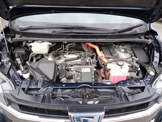 ノア ハイブリッドＳｉ　ダブルバイビー　後期型　純正９インチメモリーナビＴＶ　Ｂｌｕｅｔｏｏｔｈ　Ｂカメラ　両側自動ドア　スマートキー　シートヒーター　セーフティーセンス　クルコン　ＬＥＤライト　純正アルミ　７人乗り（11枚目）