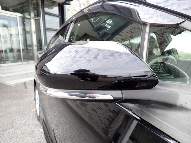 プリウス Ｓセーフティプラス　フルエアロ　純正メモリーナビ　フルセグＴＶ　Ｂｌｕｅｔｏｏｔｈ　Ｂカメラ　ＥＴＣ　スマートキー　オートＡＣ　クルコン　トヨタセーフティーセンス　コーナーセンサー　ＬＥＤライト　純正ＡＷ（9枚目）