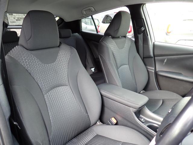 プリウス Ｓセーフティプラス　フルエアロ　純正メモリーナビ　フルセグＴＶ　Ｂｌｕｅｔｏｏｔｈ　Ｂカメラ　ＥＴＣ　スマートキー　オートＡＣ　クルコン　トヨタセーフティーセンス　コーナーセンサー　ＬＥＤライト　純正ＡＷ（13枚目）