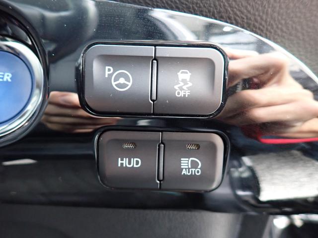 プリウス Ｓセーフティプラス　フルエアロ　純正メモリーナビ　フルセグＴＶ　Ｂｌｕｅｔｏｏｔｈ　Ｂカメラ　ＥＴＣ　スマートキー　オートＡＣ　クルコン　トヨタセーフティーセンス　コーナーセンサー　ＬＥＤライト　純正ＡＷ（21枚目）