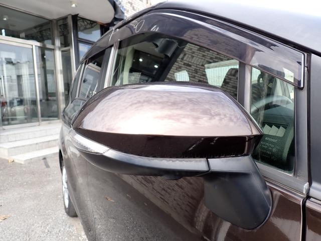 シエンタ ハイブリッド ファンベースG 後期型 純正メモリーナビ フルセグTV Bluetooth 全方位モニター 両側自動ドア スマートキー オートAC コーナーセンサー クルコン トヨタセーフティーセンス フォグ(9枚目)