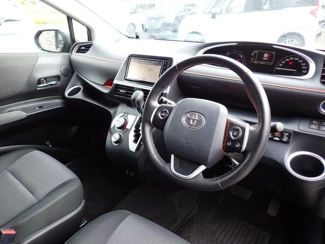 シエンタ ハイブリッド ファンベースG 後期型 純正メモリーナビ フルセグTV Bluetooth 全方位モニター 両側自動ドア スマートキー オートAC コーナーセンサー クルコン トヨタセーフティーセンス フォグ(12枚目)