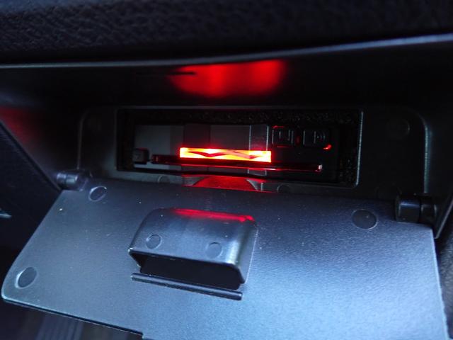 ヴォクシー ＺＳ　煌ＩＩ　アルパイン１１インチナビ　フルセグＴＶ　フリップダウンモニター　Ｂｌｕｅｔｏｏｔｈ　Ｂカメラ　ＥＴＣ　両側自動ドア　スマートキー　クルコン　トヨタセーフティーセンス　ＬＥＤライト　純正アルミ　７人乗り（21枚目）