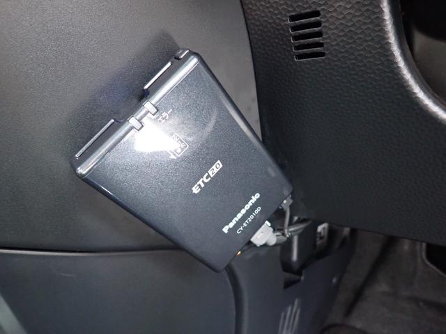 ルーミー カスタムG-T 後期型 社外メモリーナビ フルセグTV Bluetooth Bカメラ 両側自動ドア スマートキー オートAC クルコン シートヒーター スマートアシストIII LEDライト フォグ 純正AW(19枚目)