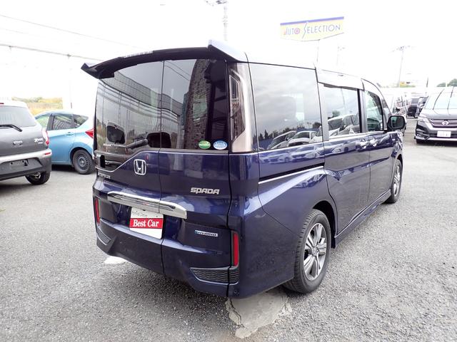 ステップワゴンスパーダ スパーダハイブリッド　Ｇ　ホンダセンシング　純正メモリーナビ　フルセグＴＶ　Ｂｌｕｅｔｏｏｔｈ　ＥＴＣ　両側自動ドア　スマートキー　オートＡＣ　クルコン　ホンダセンシング　ＬＥＤライト　純正アルミ　７人乗り（5枚目）