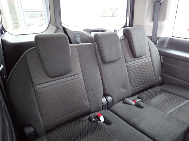 ステップワゴンスパーダ スパーダハイブリッド　Ｇ　ホンダセンシング　純正メモリーナビ　フルセグＴＶ　Ｂｌｕｅｔｏｏｔｈ　ＥＴＣ　両側自動ドア　スマートキー　オートＡＣ　クルコン　ホンダセンシング　ＬＥＤライト　純正アルミ　７人乗り（15枚目）