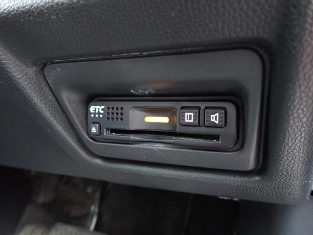 ステップワゴンスパーダ スパーダハイブリッド　Ｇ　ホンダセンシング　純正メモリーナビ　フルセグＴＶ　Ｂｌｕｅｔｏｏｔｈ　ＥＴＣ　両側自動ドア　スマートキー　オートＡＣ　クルコン　ホンダセンシング　ＬＥＤライト　純正アルミ　７人乗り（20枚目）