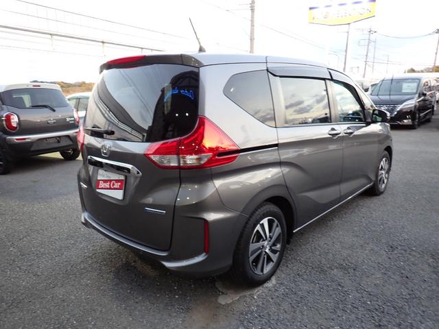 フリードハイブリッド ハイブリッド・Ｇホンダセンシング　後期型　純正メモリーナビＴＶ　Ｂｌｕｅｔｏｏｔｈ　ＥＴＣ　両側自動ドア　Ｓ・Ｃパッケージ　スマートキー　オートＡＣ　シートヒーター　ホンダセンシング　ＬＥＤライト　純正アルミ　６人乗り（5枚目）