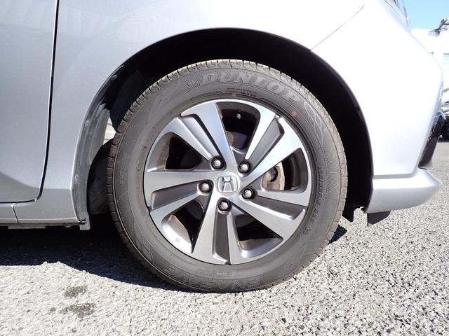 フリード Ｇ・ホンダセンシング　後期型　純正メモリーナビ　フルセグＴＶ　Ｂｌｕｅｔｏｏｔｈ　ＥＴＣ　両側自動ドア　ホンダセンシング　バックカメラ　Ｓ・Ｃパッケージ　スマートキー　ＬＥＤライト　フォグライト　純正アルミ　７人乗り（10枚目）