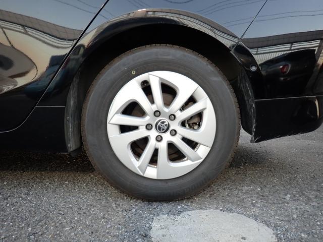 プリウス Ｓセーフティプラス　純正メモリーナビＴＶ　Ｂｌｕｅｔｏｏｔｈ　バックカメラ　スマートキー　オートエアコン　クルコン　トヨタセーフティーセンス　ＬＥＤライト　フォグ　純正アルミ　ドアバイザー（10枚目）