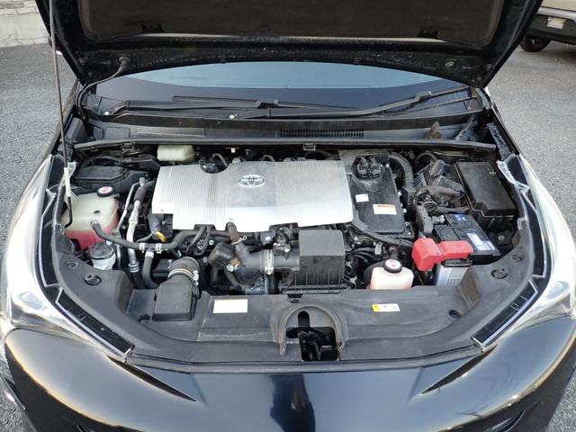 プリウス Ｓセーフティプラス　純正メモリーナビＴＶ　Ｂｌｕｅｔｏｏｔｈ　バックカメラ　スマートキー　オートエアコン　クルコン　トヨタセーフティーセンス　ＬＥＤライト　フォグ　純正アルミ　ドアバイザー（11枚目）