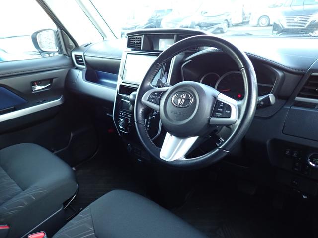 ルーミー カスタムG-T 純正9インチメモリーナビ フルセグTV Bluetooth Bカメラ 両側自動ドア スマートキー オートAC クルコン シートヒーター スマートアシストIII LEDライト フォグ 純正アルミ(10枚目)