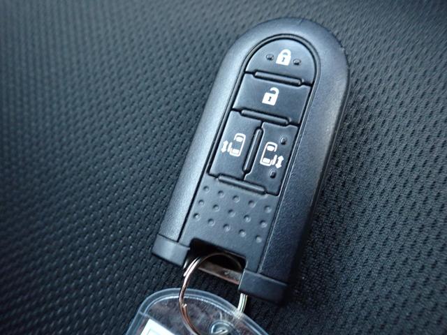 ルーミー カスタムG-T 純正9インチメモリーナビ フルセグTV Bluetooth Bカメラ 両側自動ドア スマートキー オートAC クルコン シートヒーター スマートアシストIII LEDライト フォグ 純正アルミ(25枚目)